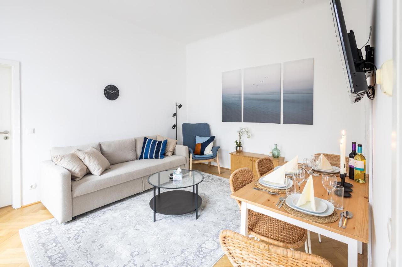 Large Garden-View Balcony Comfort Retreat 1020-Vienna เวียนนา ภายนอก รูปภาพ