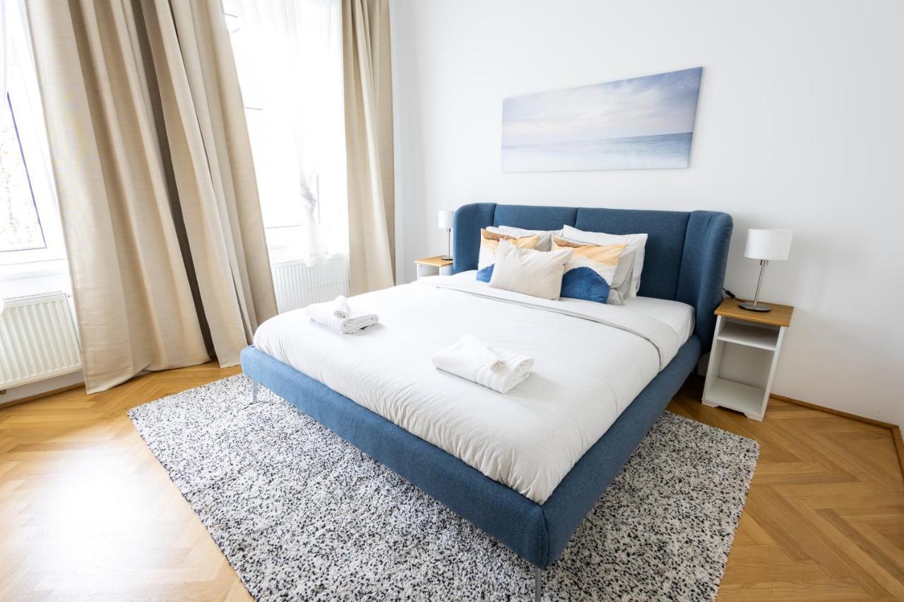 Large Garden-View Balcony Comfort Retreat 1020-Vienna เวียนนา ภายนอก รูปภาพ